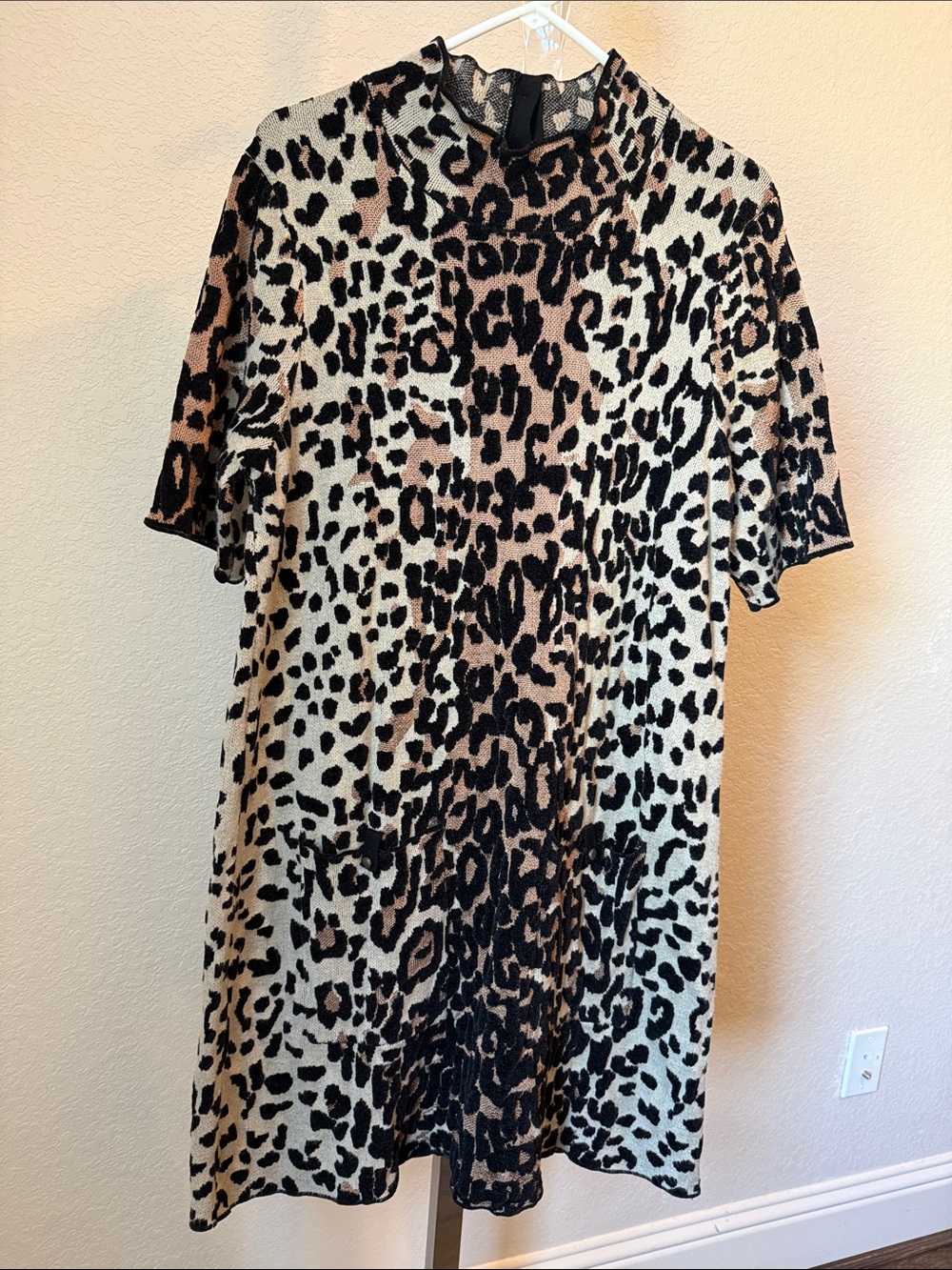 ANTHROPOLOGIE MAEVE Leopard Print Short Sleeve Shift Dress - Black & Tan